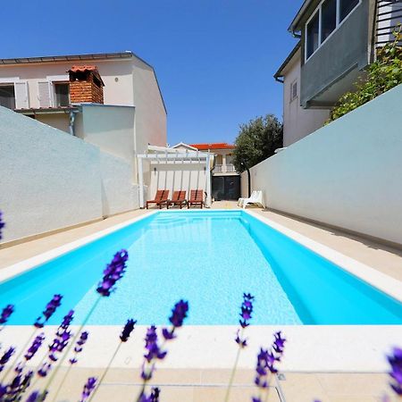 Villa Klaudia With Pool Zára Kültér fotó